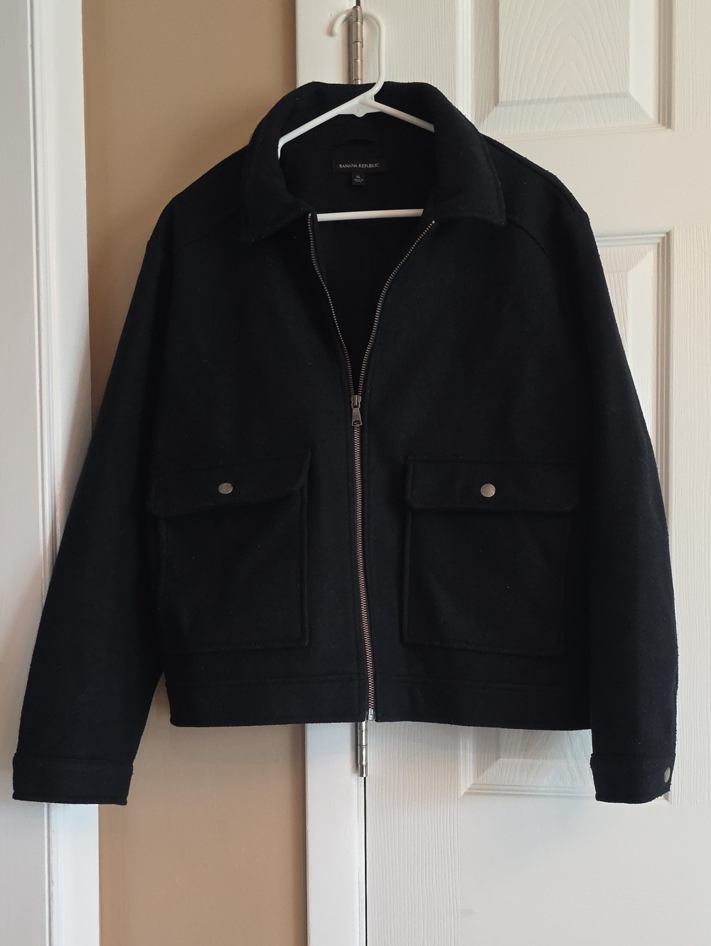Banana Republic Women's Black Bomber Jacket with Front Pockets XL